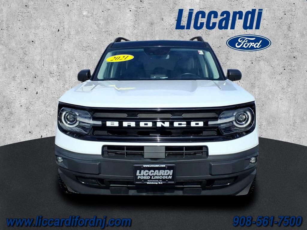 Certified 2021 Ford Bronco Sport Outer Banks w/ Outer Banks Package image 2