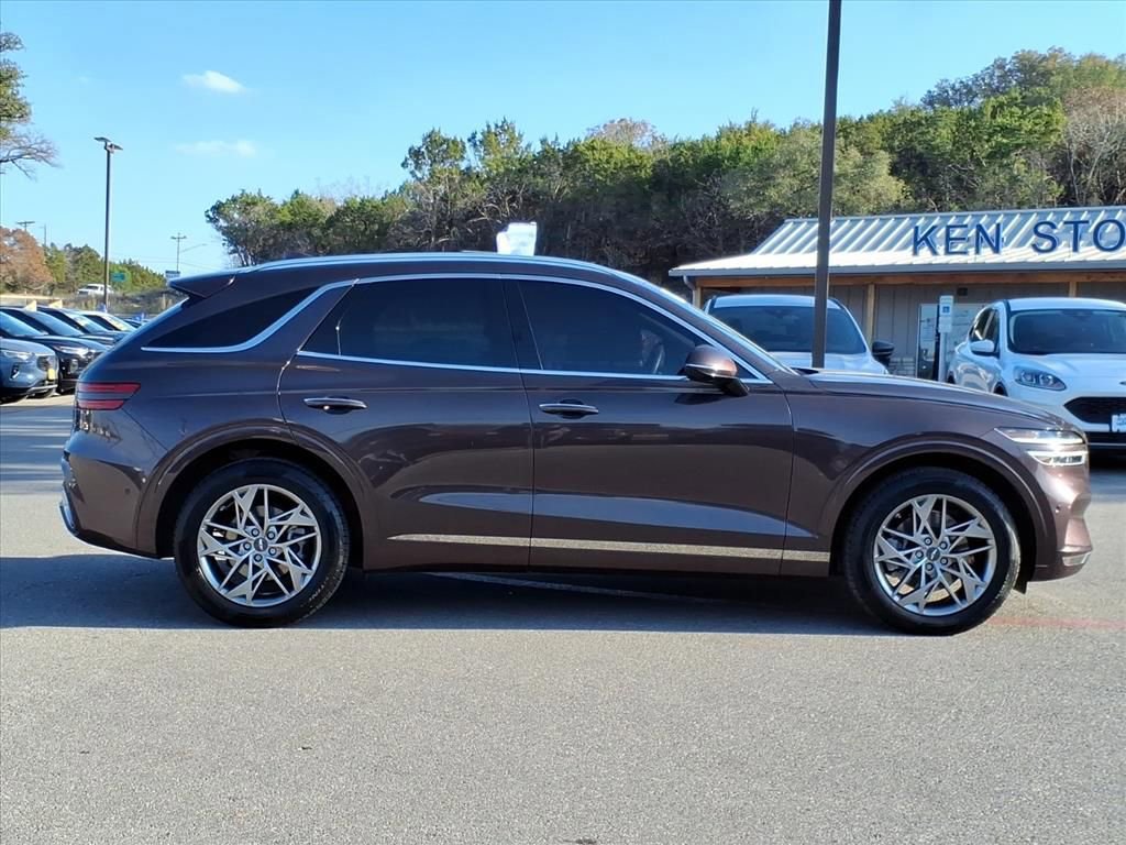 Used 2022 Genesis GV70 2.5T w/ Advanced Package image 4