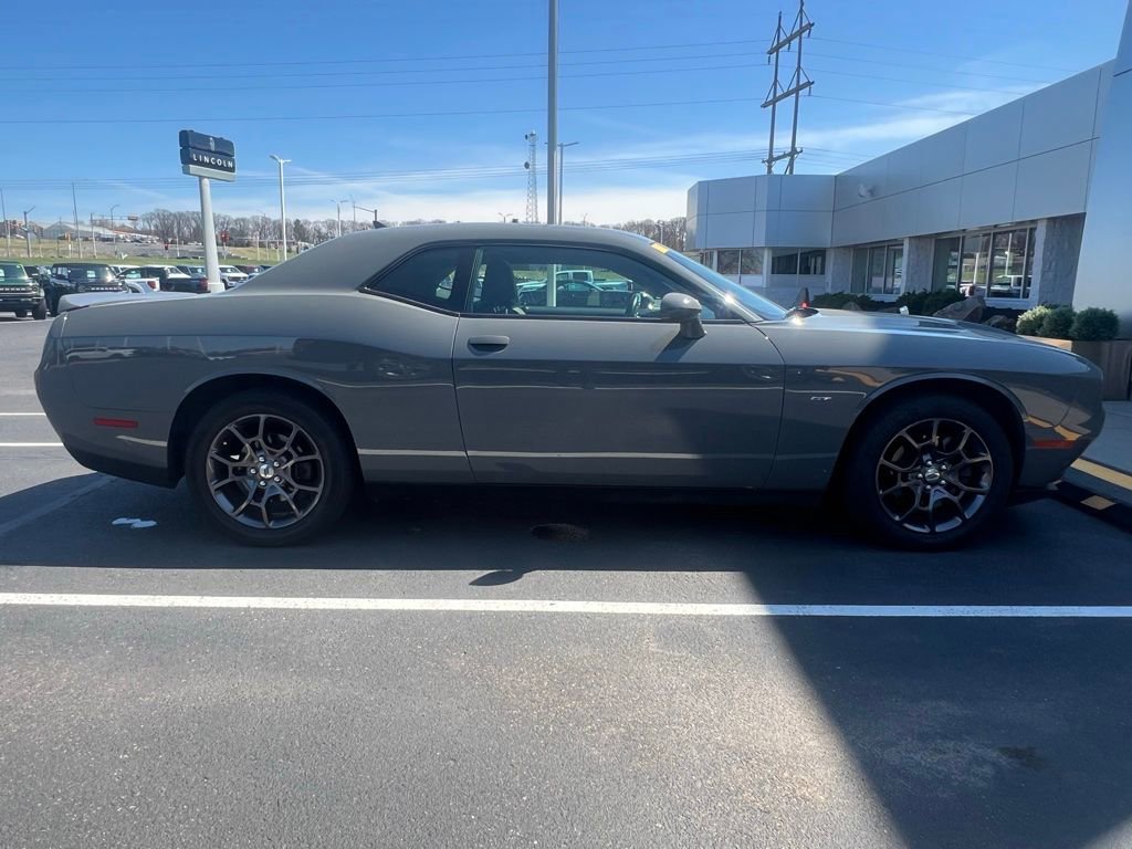 Used 2018 Dodge Challenger GT w/ Driver Convenience Group image 6