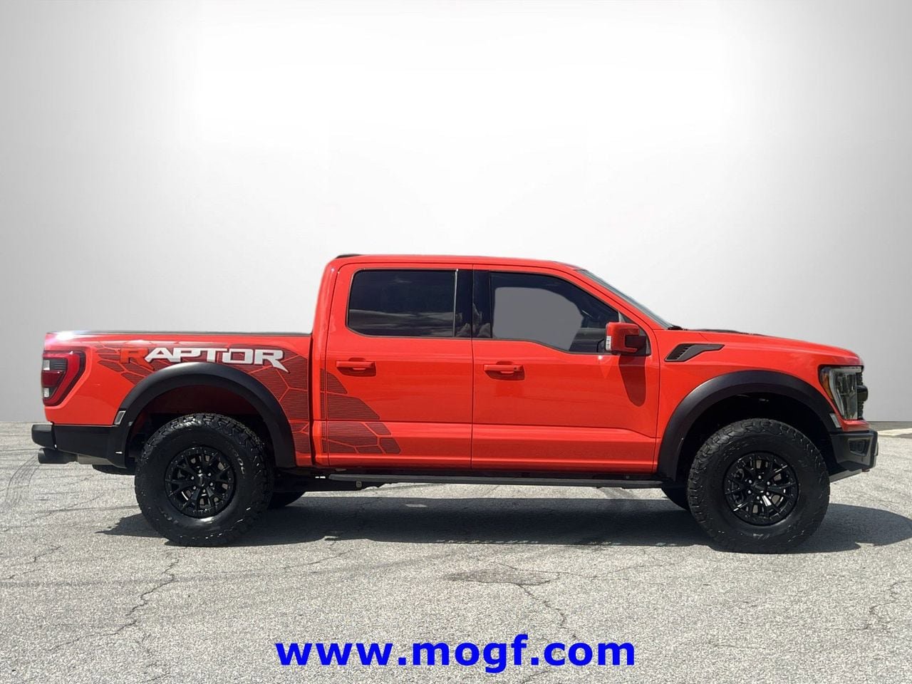 Certified 2023 Ford F150 Raptor w/ Equipment Group 802A Raptor R AWD/4WD image 29