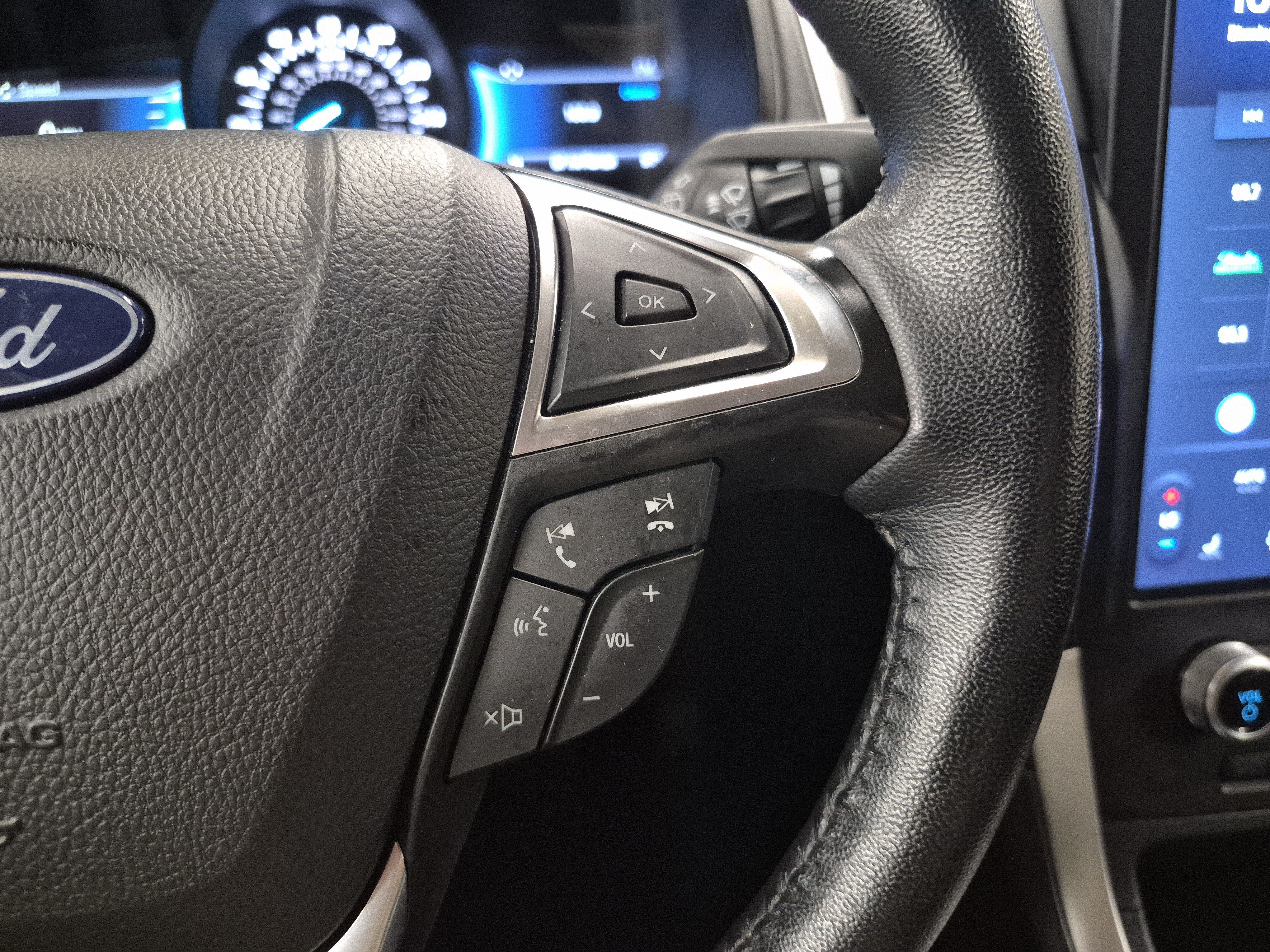 Certified 2024 Ford Edge SEL AWD/4WD image 25
