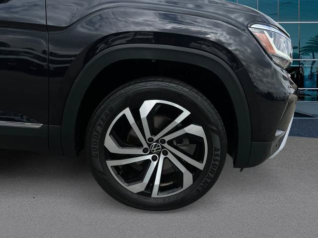 Used 2023 Volkswagen Atlas SEL AWD/4WD image 9