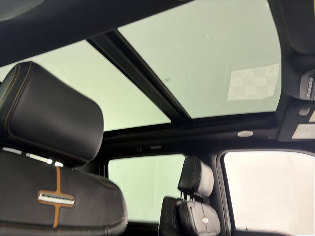 Certified 2024 Ford F350 Platinum image 34