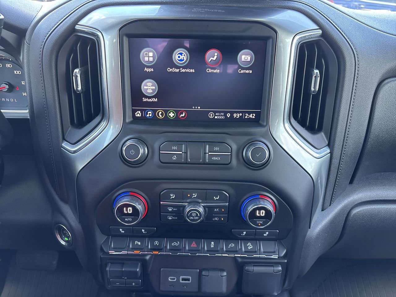 Used 2021 Chevrolet Silverado 1500 LT Trail Boss w/ Convenience Package II image 18