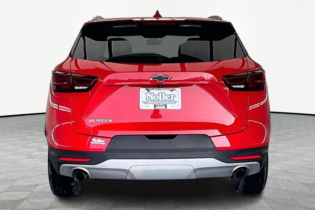 Used 2023 Chevrolet Blazer LT w/ Convenience Package image 3