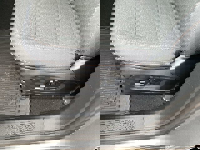 Certified 2025 Ford Explorer Active image 12