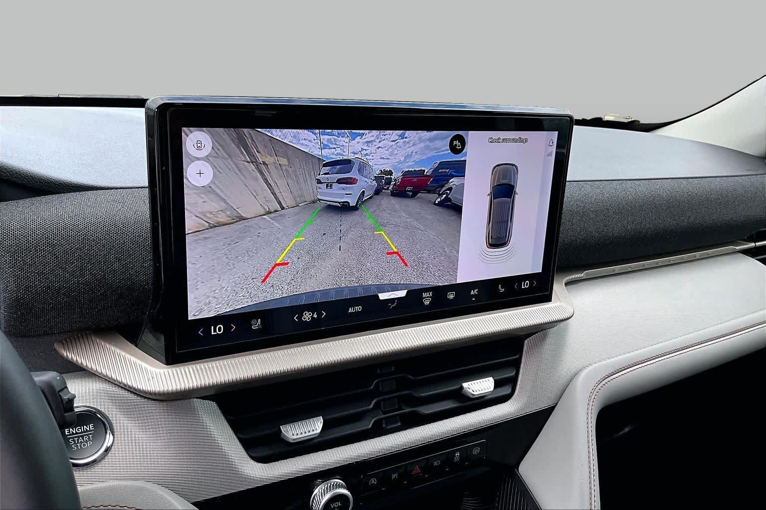 Certified 2025 Ford Explorer Active w/ Active Comfort Package RWD image 29