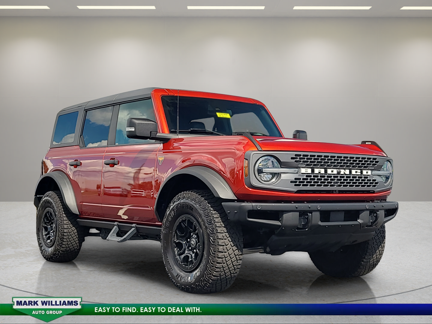 Certified 2024 Ford Bronco Badlands AWD/4WD image 1