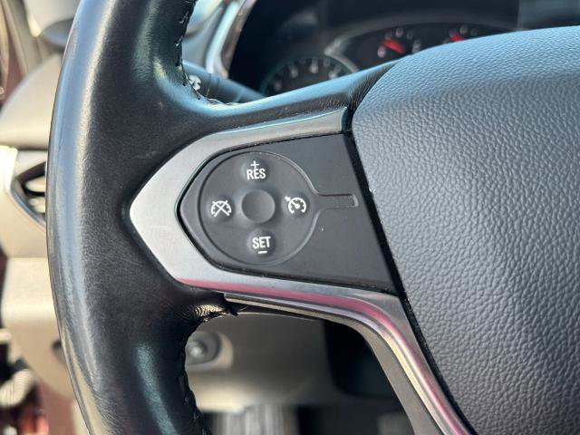 Used 2021 Chevrolet Traverse LT image 18