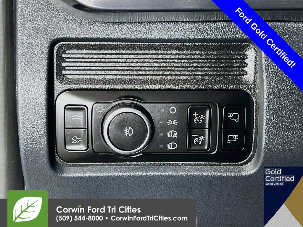 Certified 2025 Ford F350 Lariat w/ Black Appearance Package AWD/4WD image 18