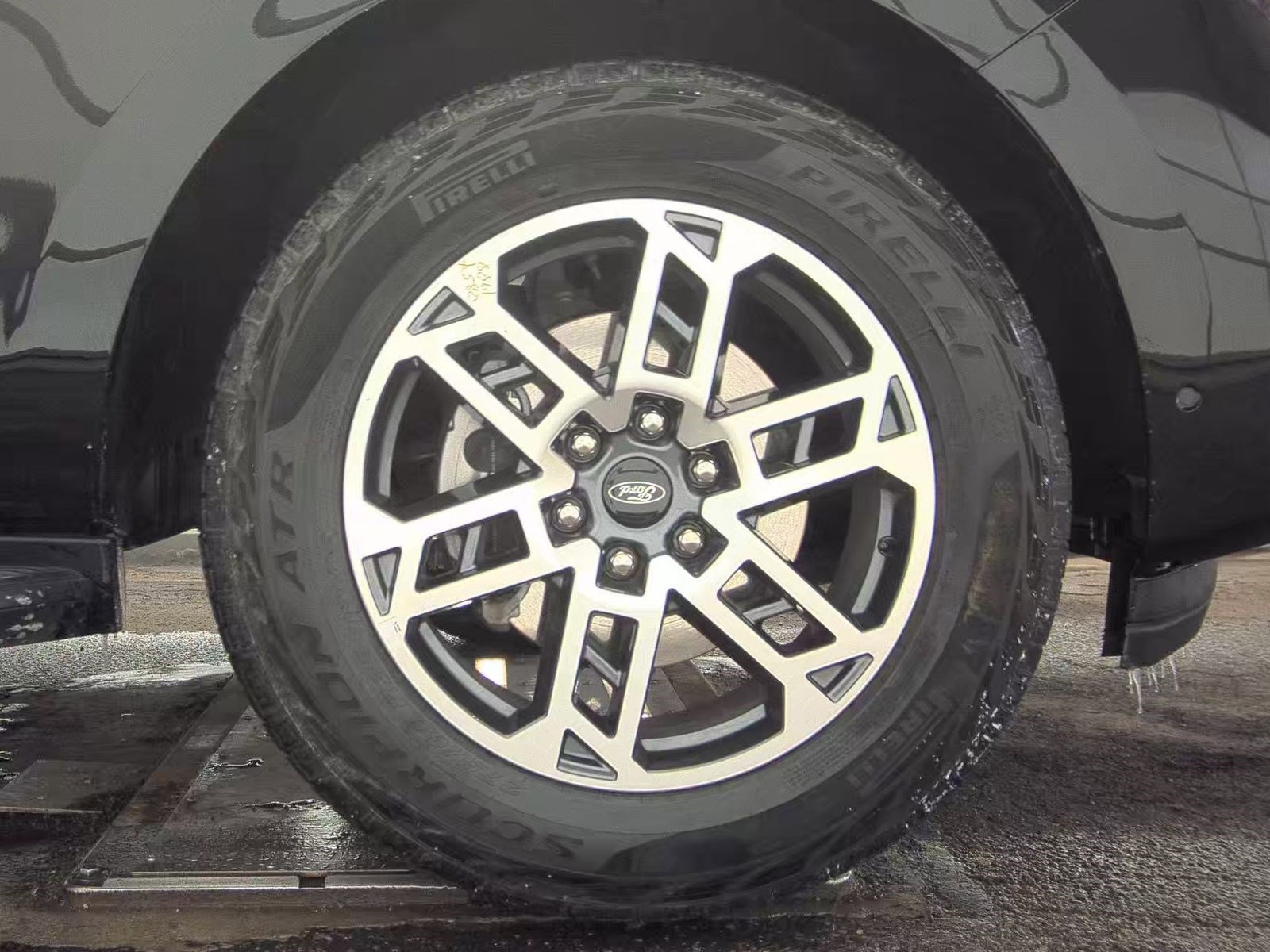 Certified 2025 Ford Expedition Max Active image 10