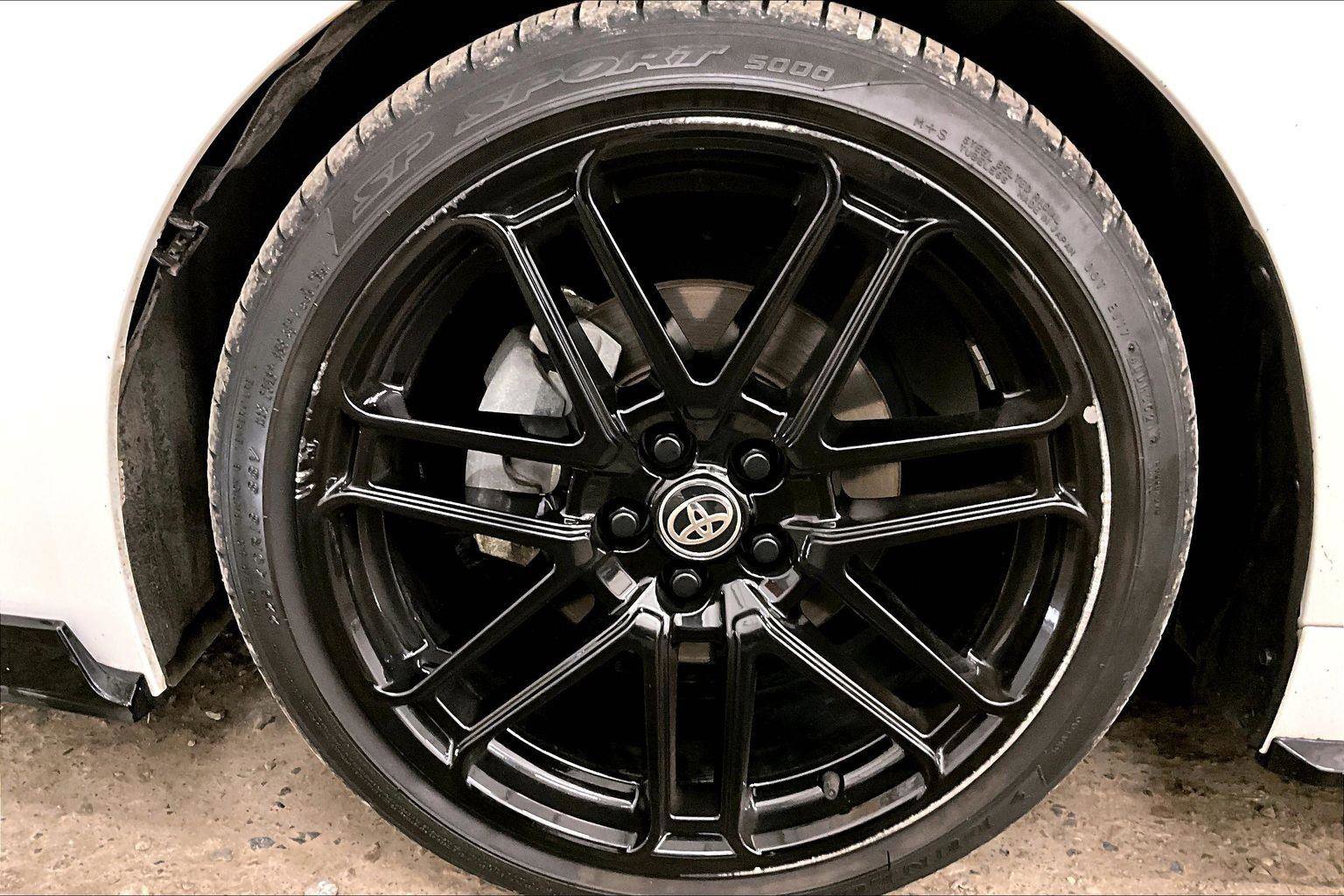 Used 2022 Toyota Corolla XSE image 8