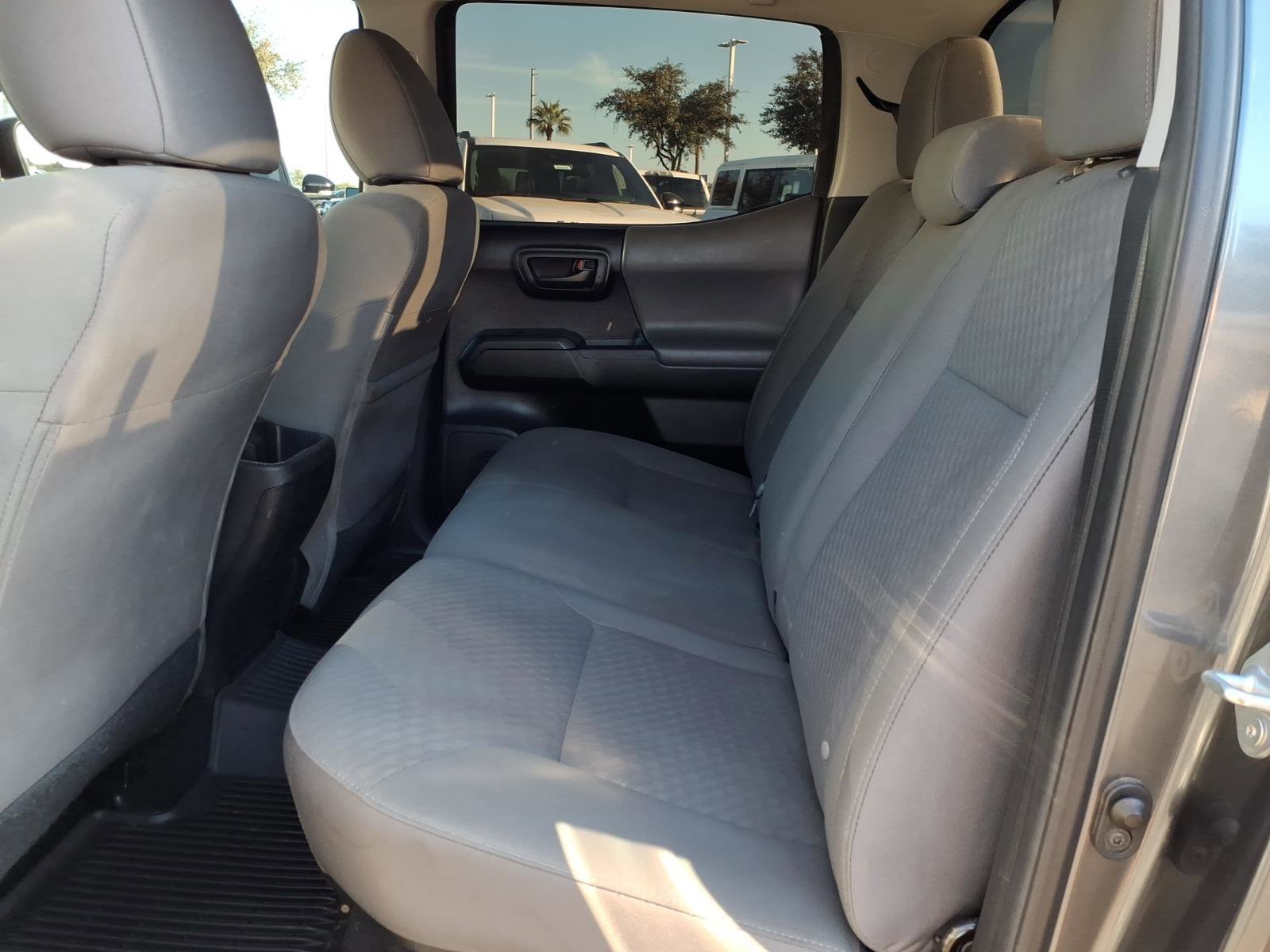 Used 2022 Toyota Tacoma SR image 16