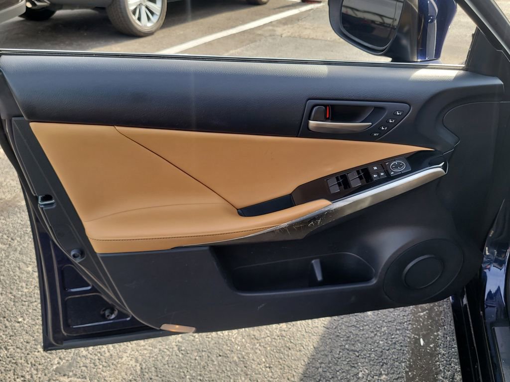 Used 2019 Lexus IS 300 AWD w/ Navigation Package image 12