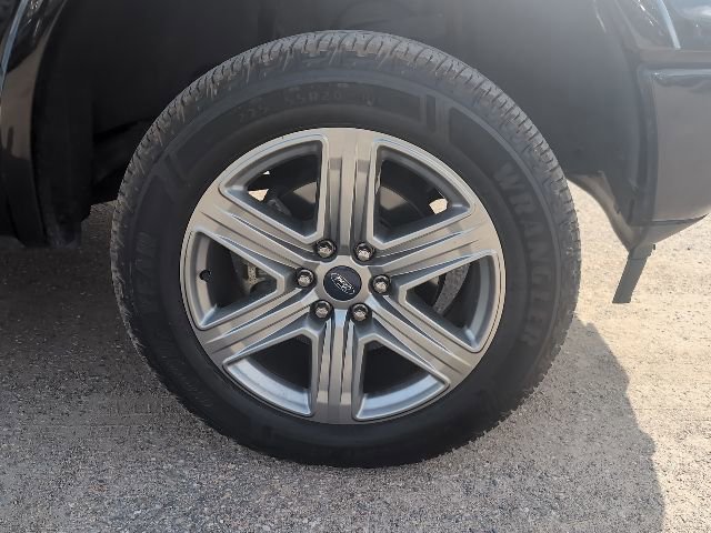 Certified 2019 Ford F150 Lariat w/ Equipment Group 502A Luxury image 26