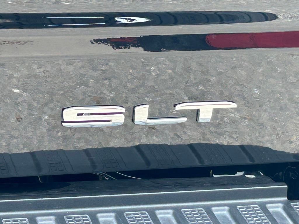 Used 2026 GMC Sierra 1500 SLT RWD image 22