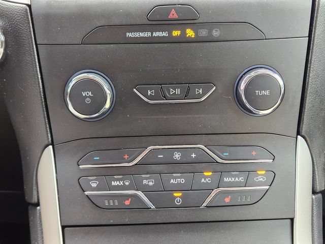 Certified 2019 Ford Edge SEL w/ Equipment Group 201A FWD image 18