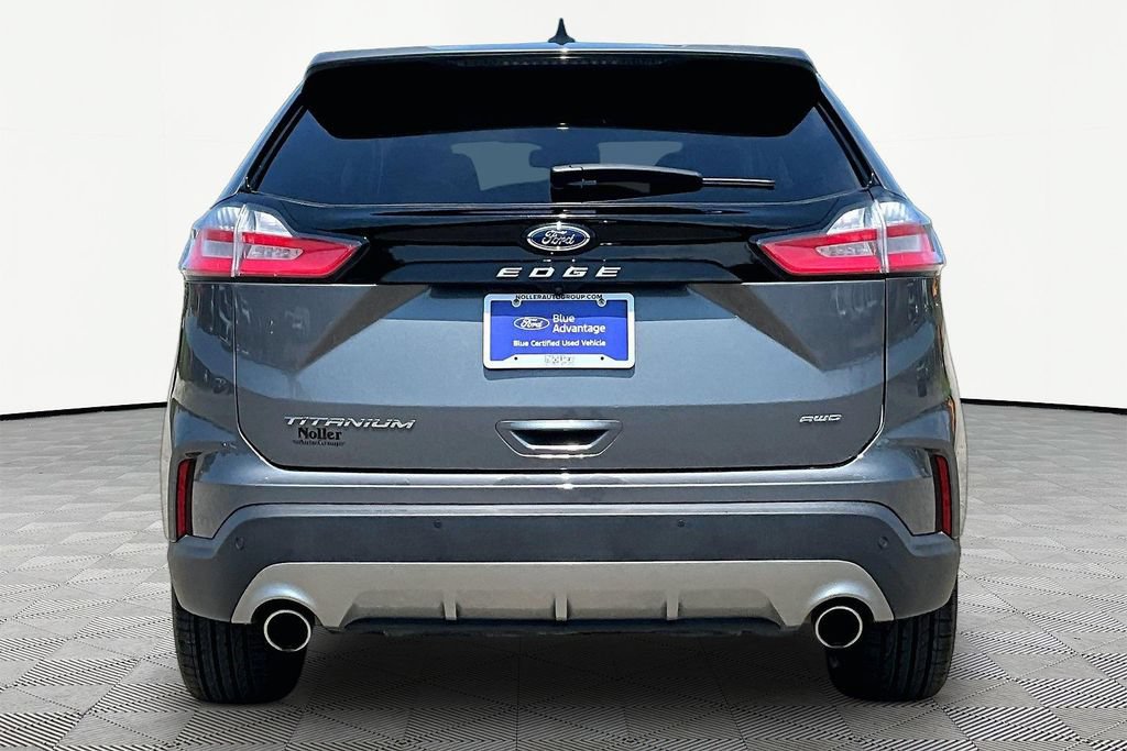 Certified 2024 Ford Edge Titanium AWD/4WD image 4