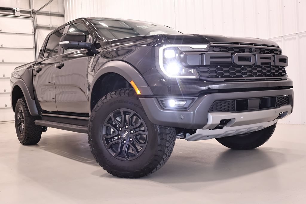 Certified 2025 Ford Ranger Raptor AWD/4WD image 44