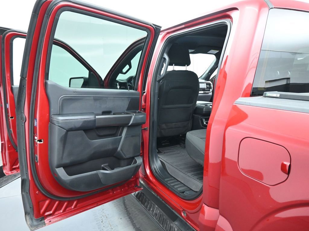 Certified 2022 Ford F150 XLT w/ Equipment Group 302A High image 45