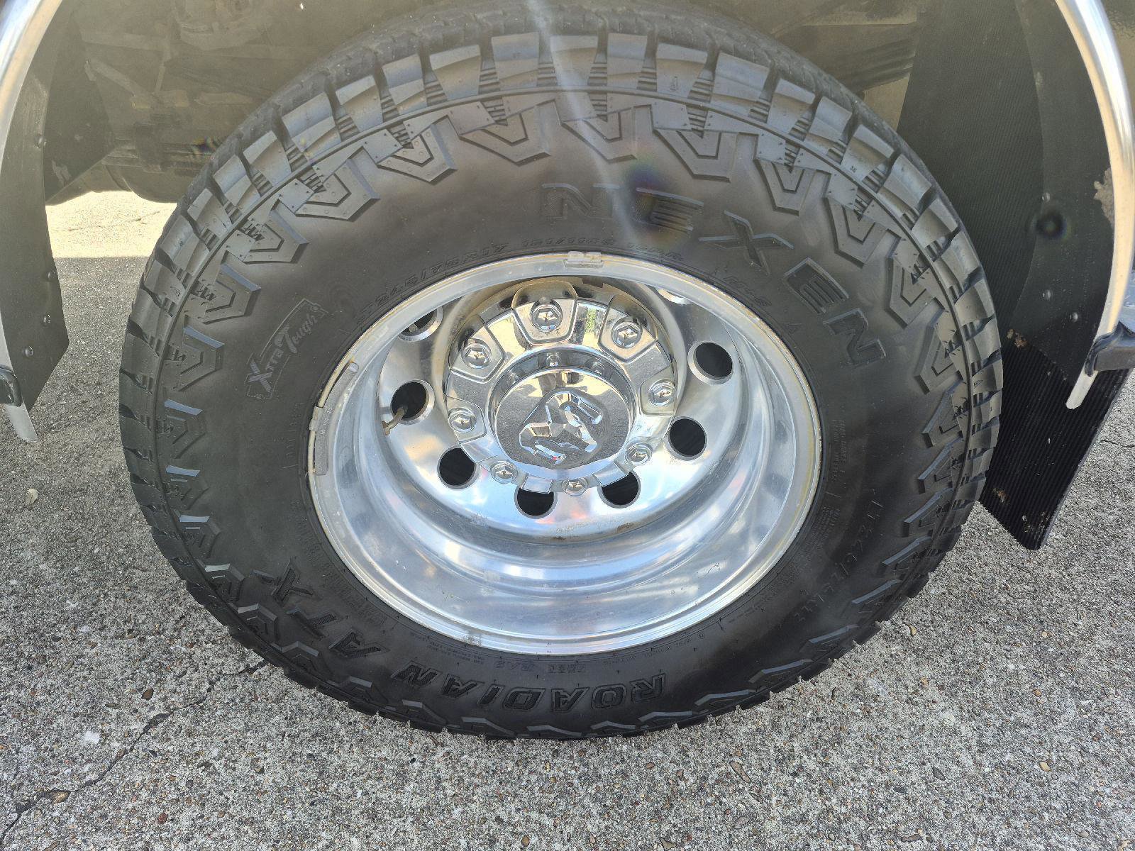 Used 2022 RAM 3500 Limited image 9