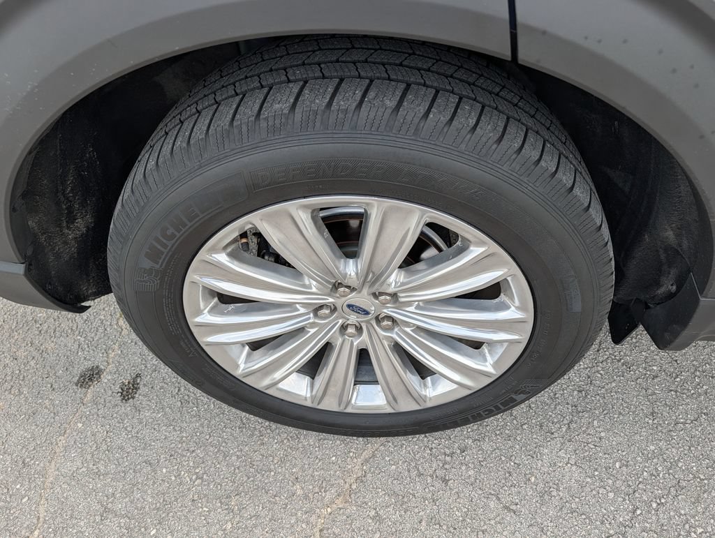 Certified 2020 Ford Explorer Limited AWD/4WD image 32