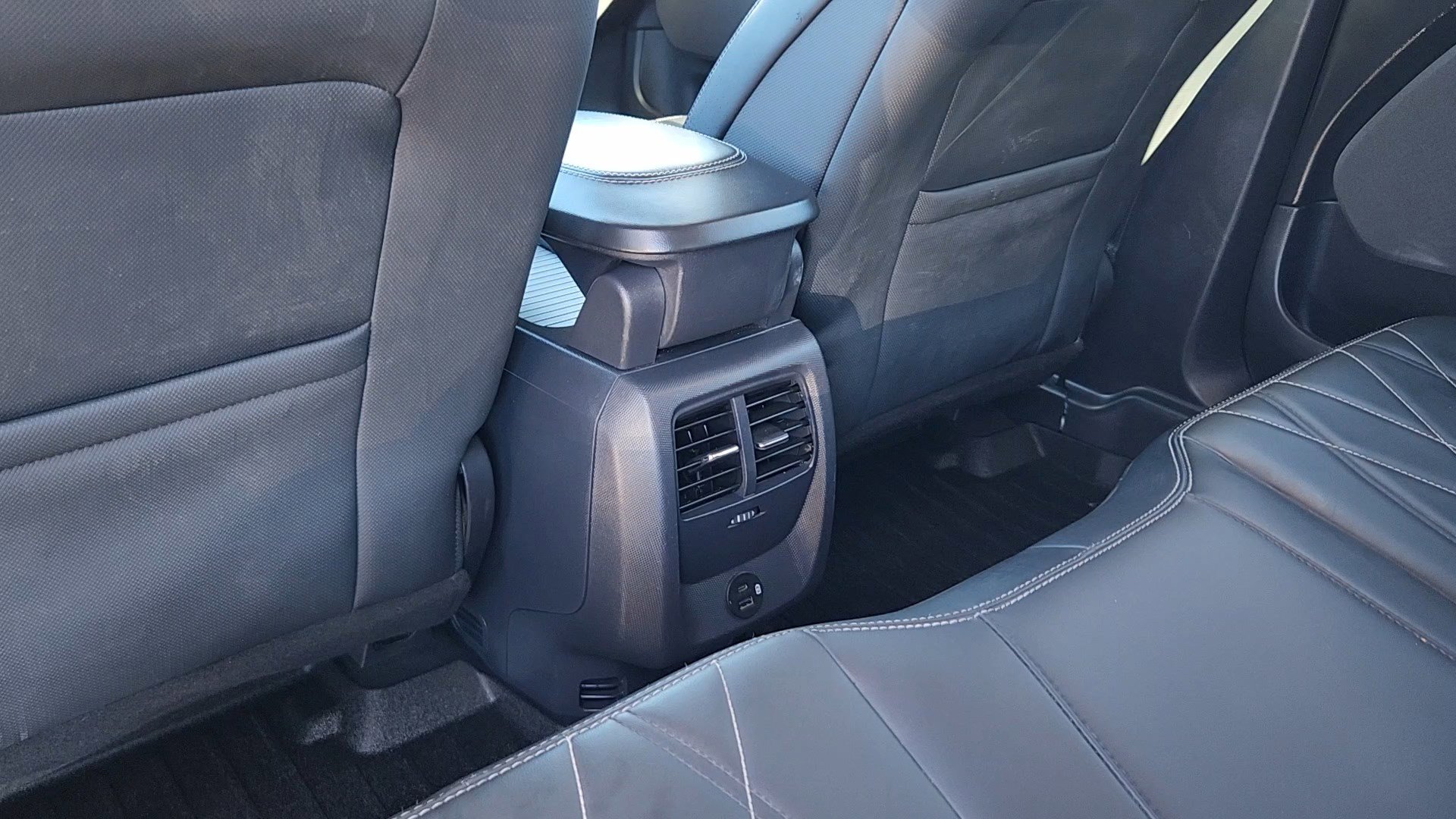 Certified 2023 Ford Mustang Mach-E Select w/ Comfort Package Lite image 18