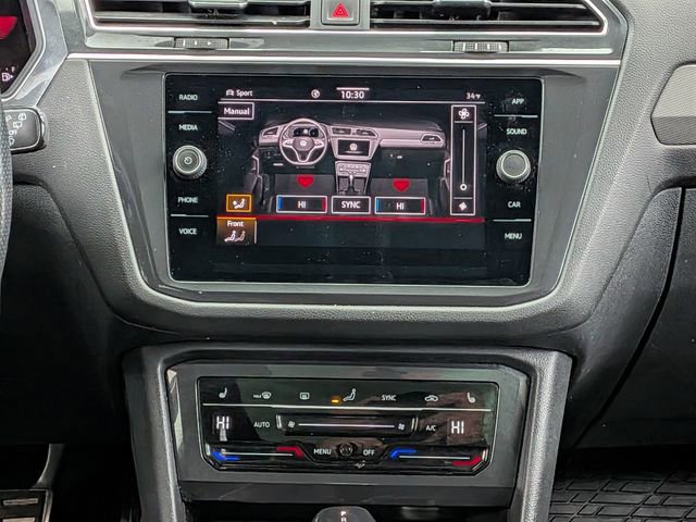 Used 2022 Volkswagen Tiguan SE R-Line image 29