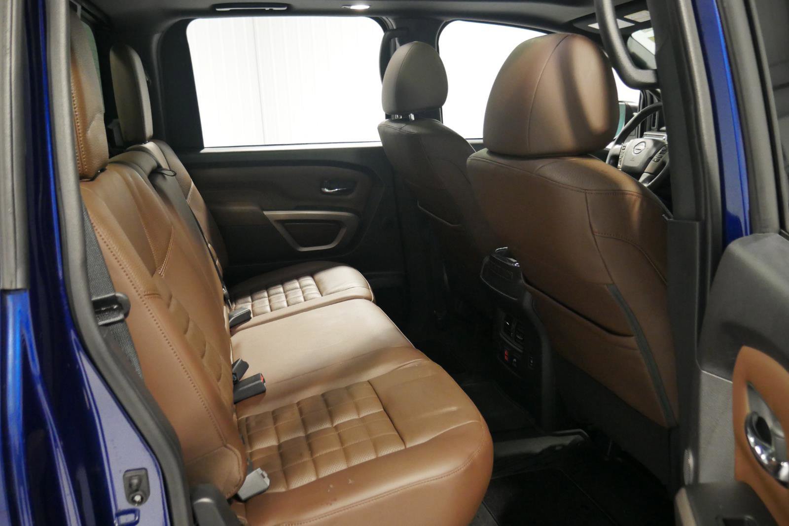 Used 2023 Nissan Titan Platinum Reserve w/ Moonroof Package image 17