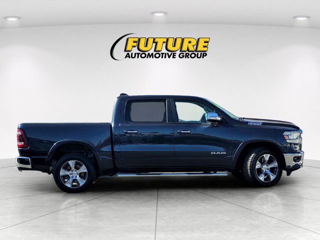 Used 2019 RAM 1500 Laramie AWD/4WD image 3