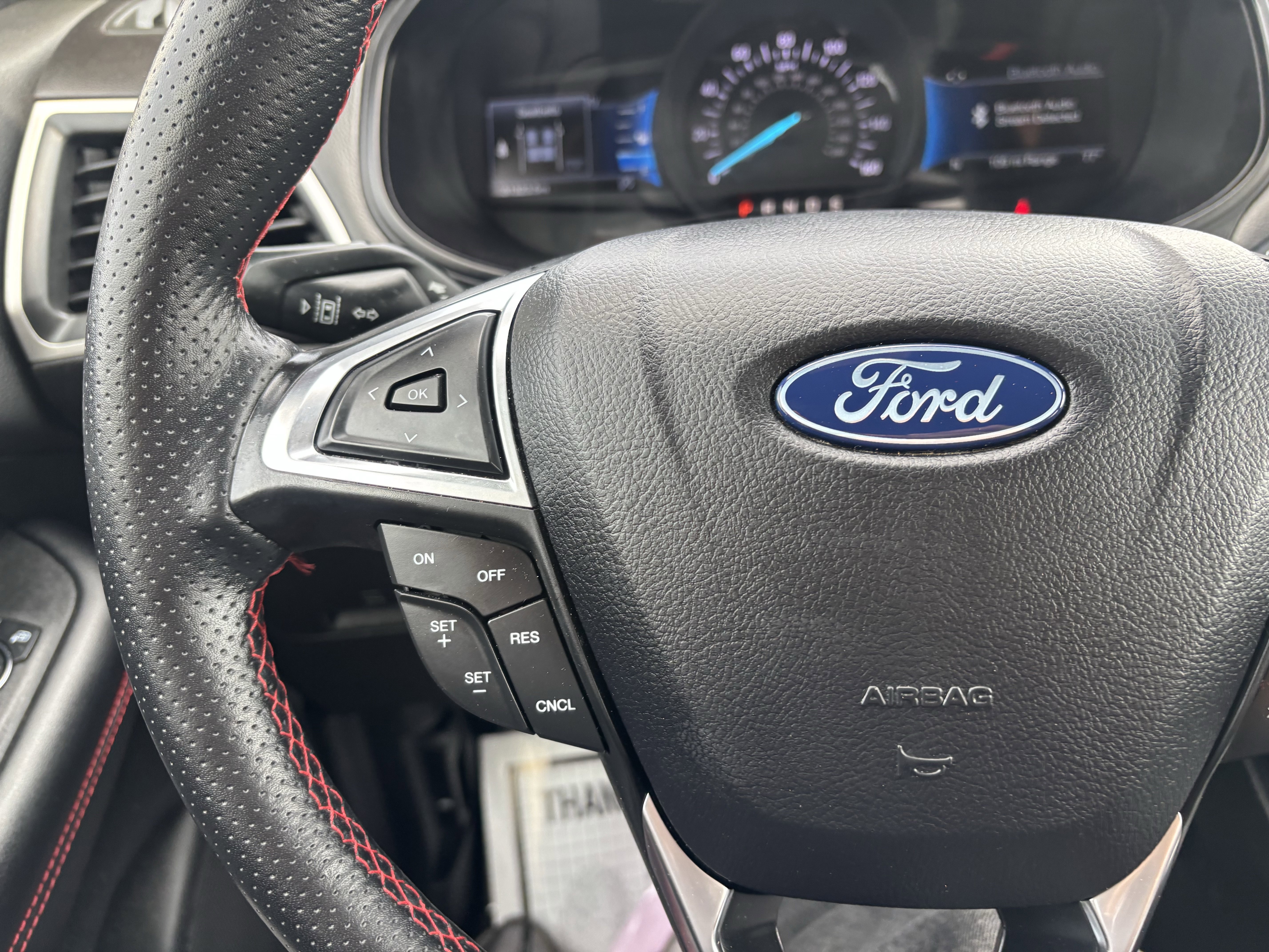 Certified 2024 Ford Edge ST-Line AWD/4WD image 30