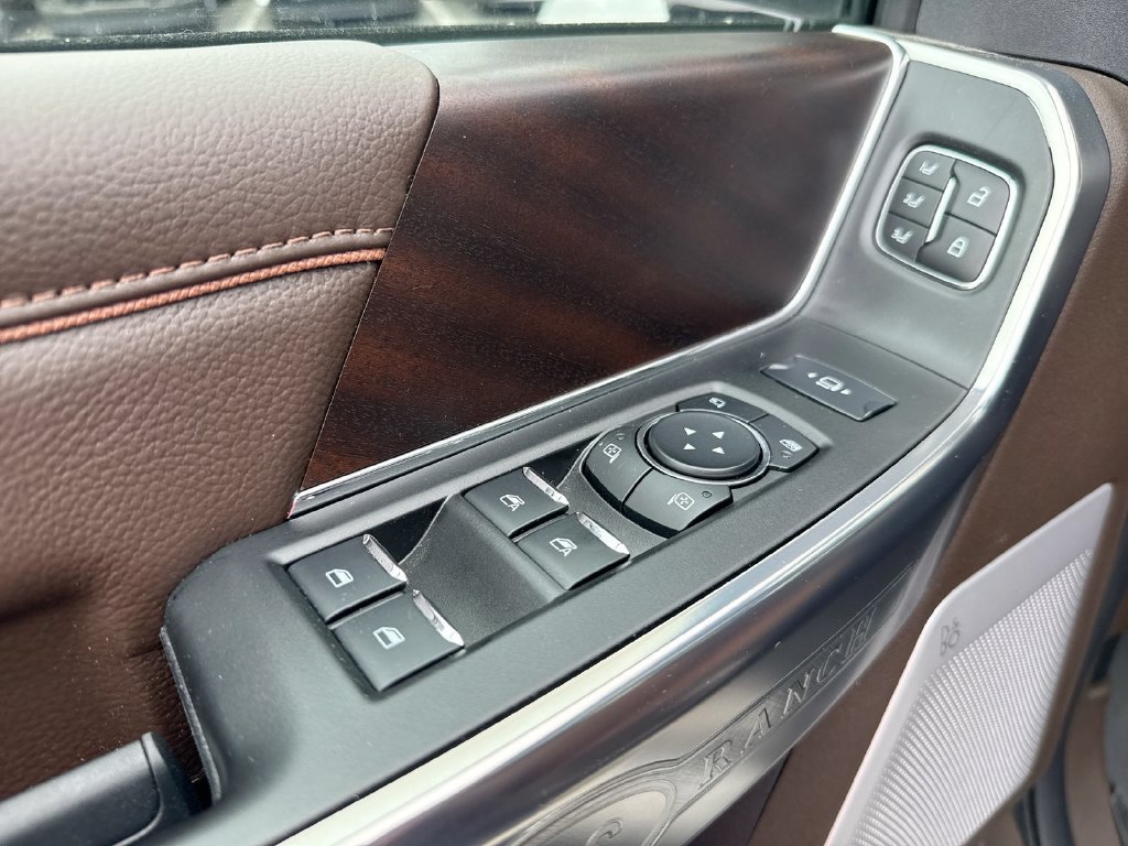 Certified 2025 Ford F450 King Ranch w/ FX4 Off-Road Package AWD/4WD image 22