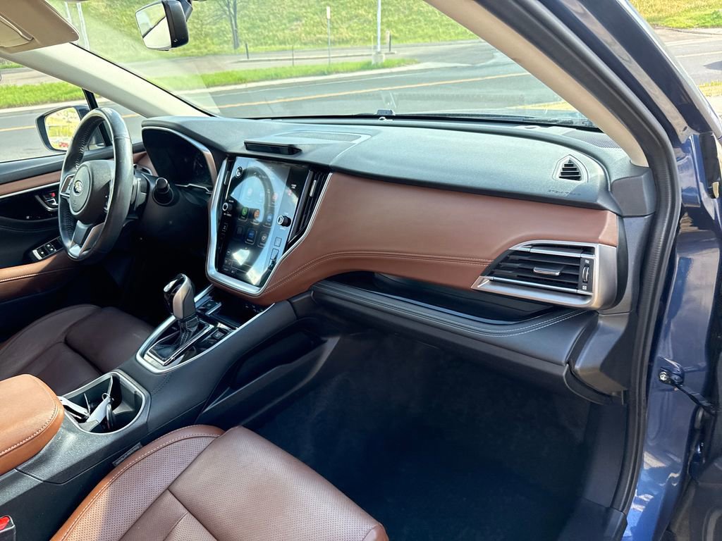 Used 2021 Subaru Outback Touring XT image 30