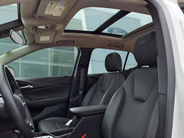 Used 2024 Buick Encore GX Sport Touring w/ Experience Buick Package image 14
