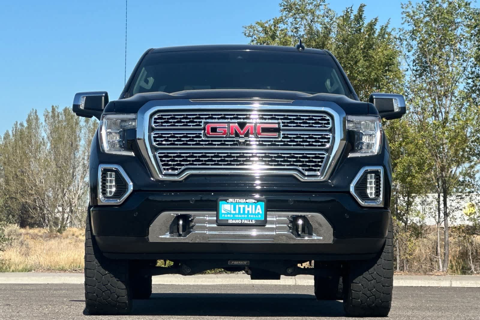 Used 2019 GMC Sierra 1500 Denali w/ Denali Ultimate Package AWD/4WD image 10
