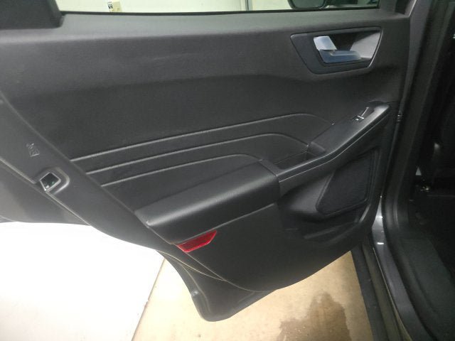 Certified 2024 Ford Escape ST-Line w/ Tech Pack #1 AWD/4WD image 14