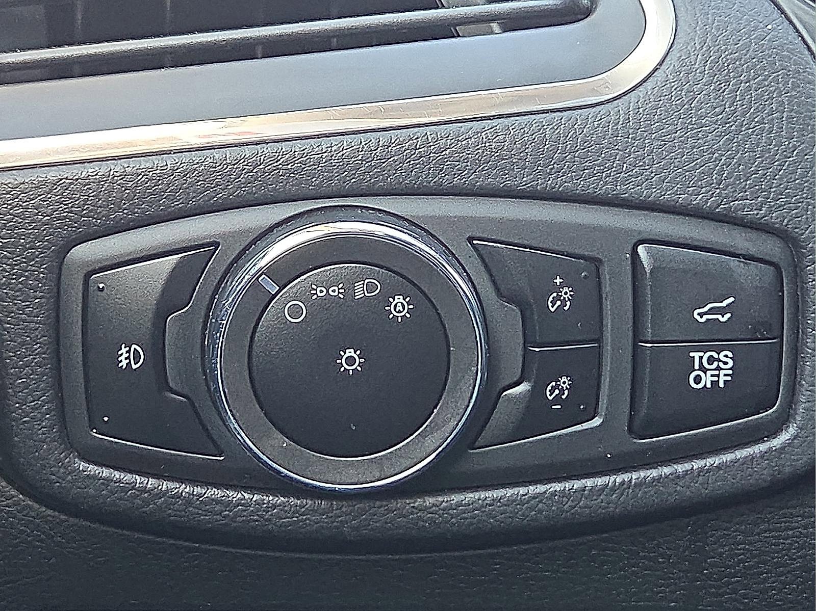 Certified 2023 Ford Edge Titanium image 19