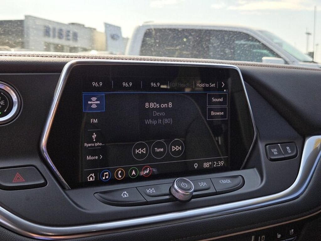 Used 2019 Chevrolet Blazer Premier w/ Sun and Wheels Package FWD image 26