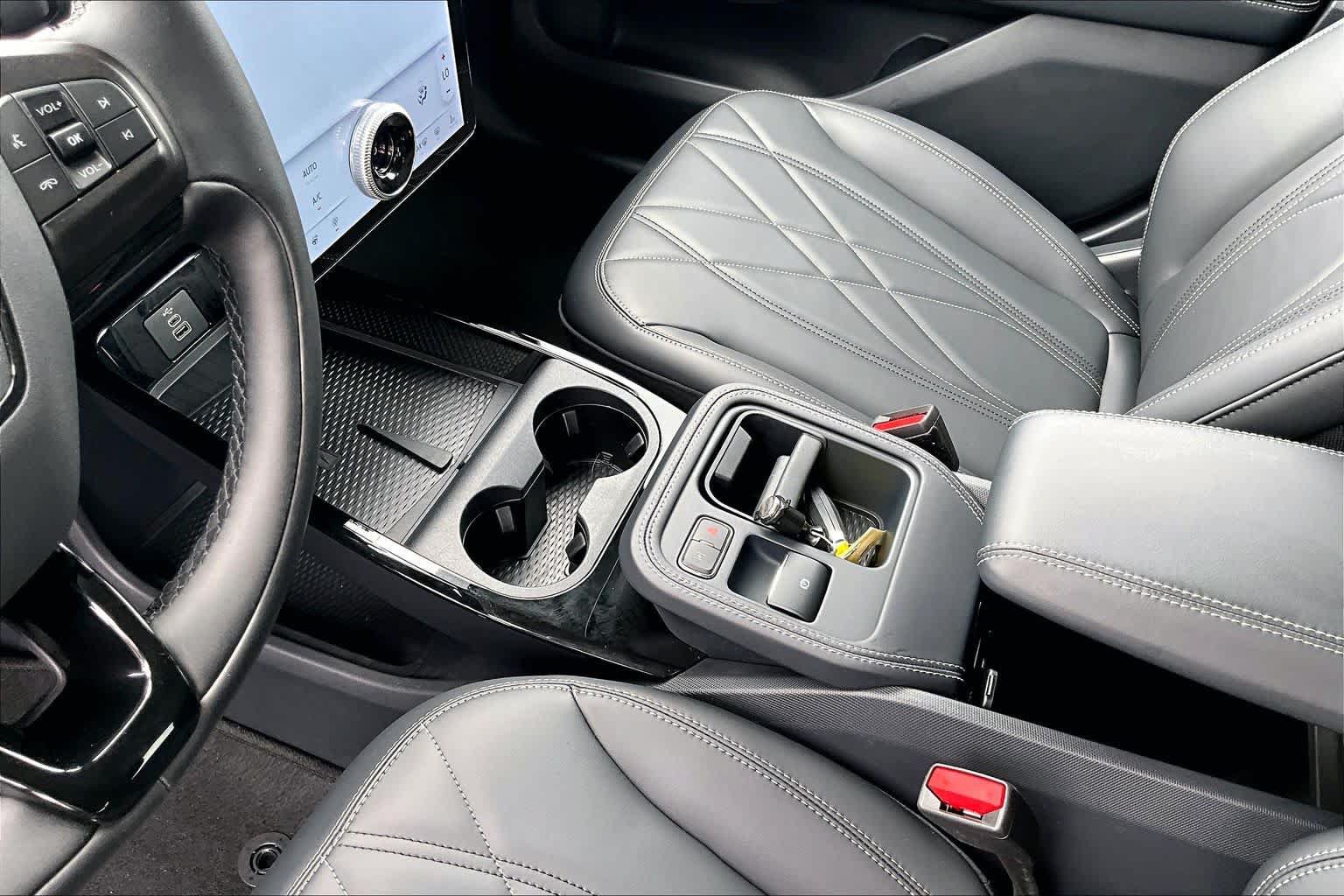 Certified 2025 Ford Mustang Mach-E Select w/ Comfort Package Lite AWD/4WD image 18