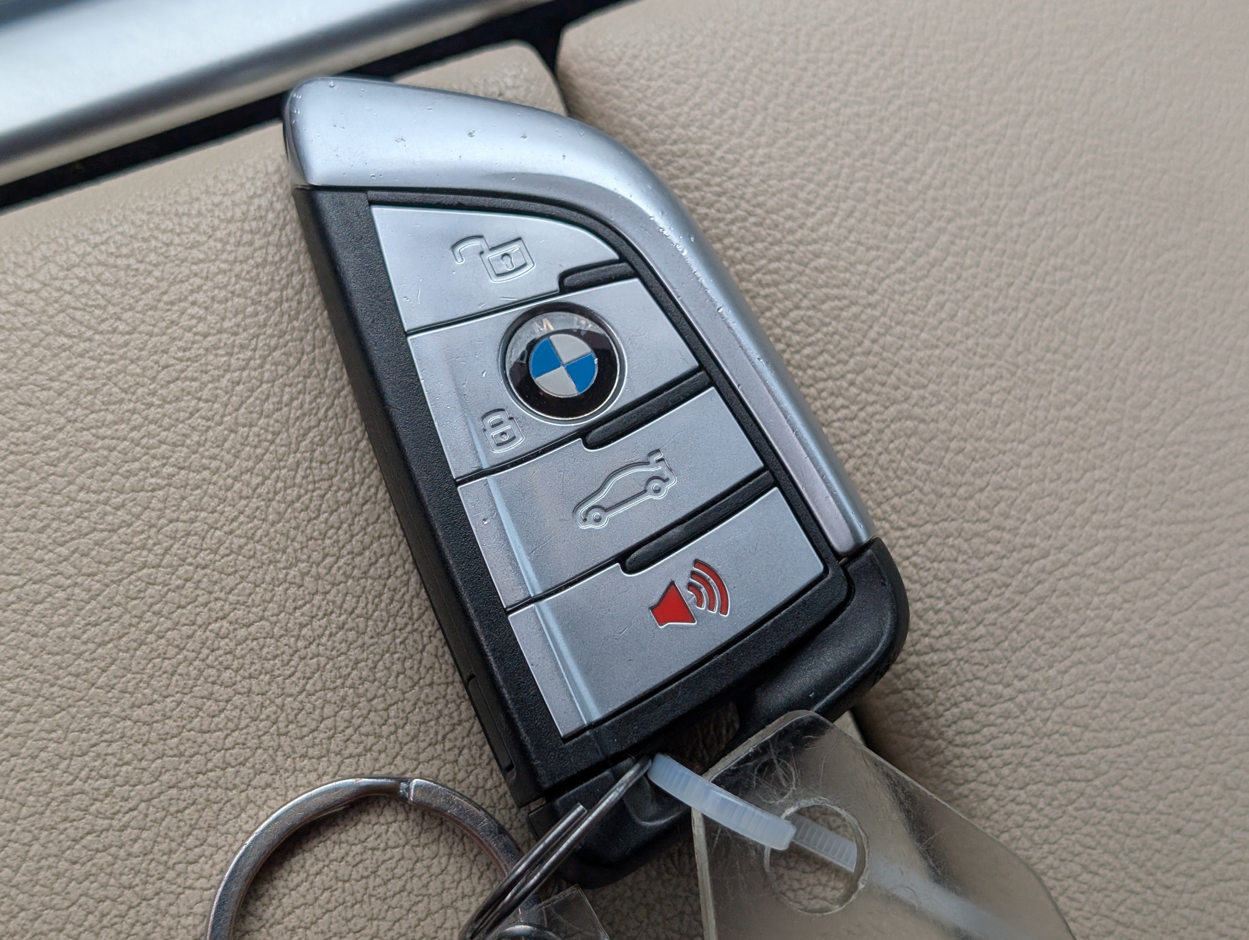Used 2022 BMW X5 sDrive40i w/ Premium Package RWD image 33