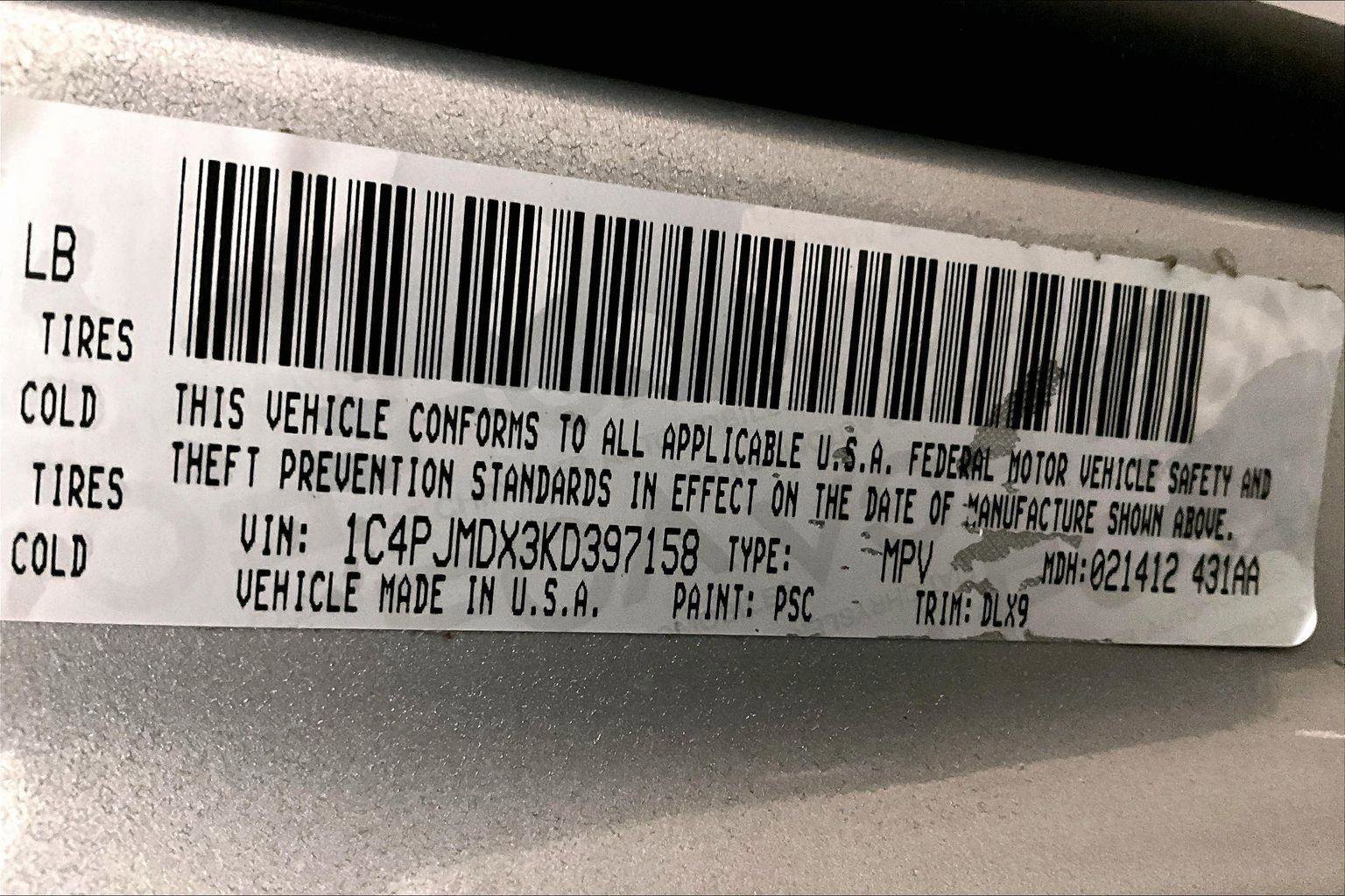 Used 2019 Jeep Cherokee Limited image 32