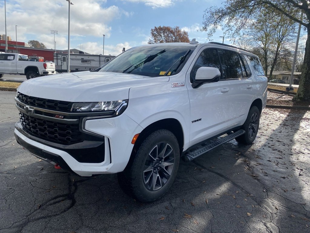 Used 2021 Chevrolet Tahoe Z71 w/ Luxury Package image 3