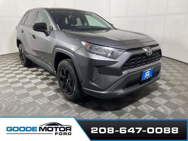 Used 2022 Toyota RAV4 LE AWD/4WD image 1