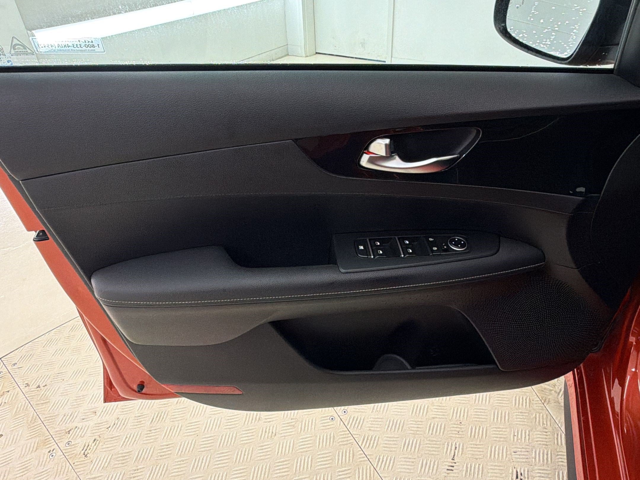 Used 2023 Kia Forte GT-Line FWD image 13