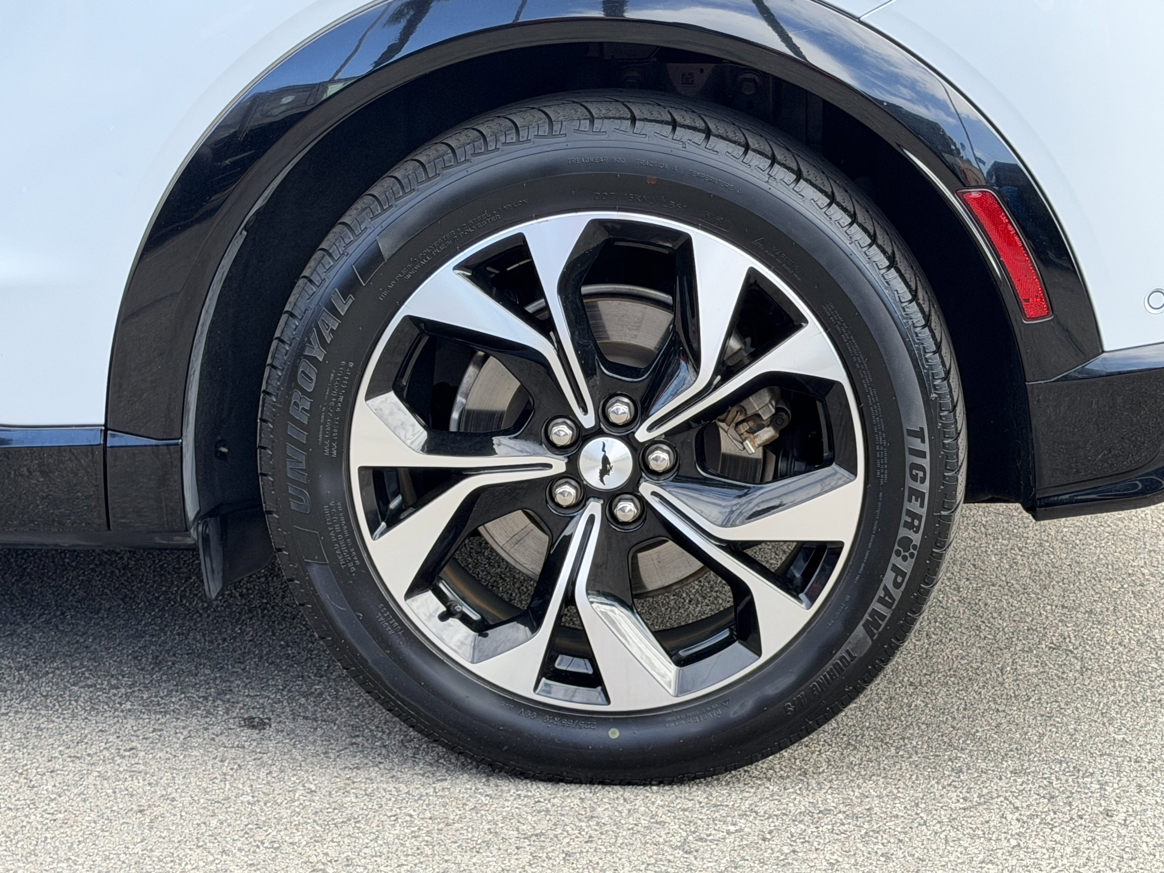 Certified 2021 Ford Mustang Mach-E Premium RWD image 12