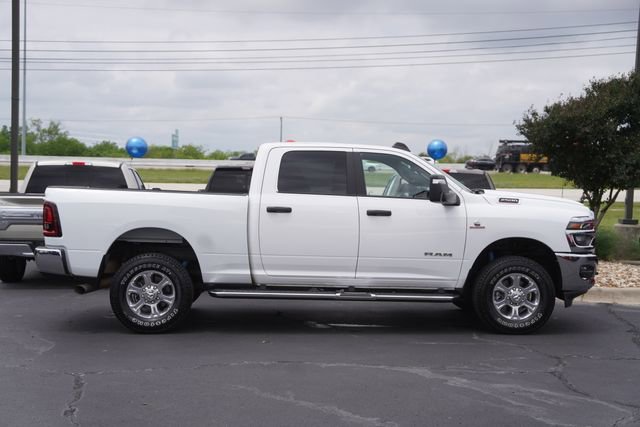 Used 2025 RAM 2500 Big Horn AWD/4WD image 5
