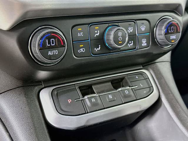 Used 2023 GMC Acadia SLE w/ Elevation Edition FWD image 18