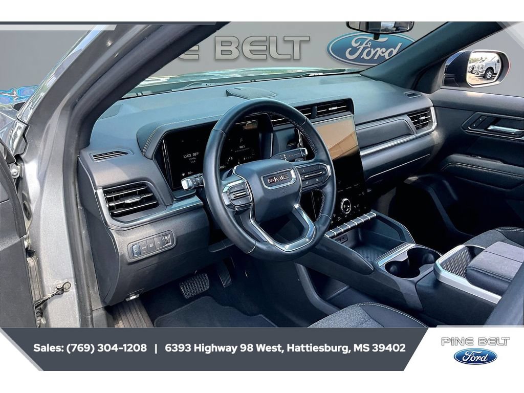 Used 2025 GMC Terrain Elevation FWD image 12