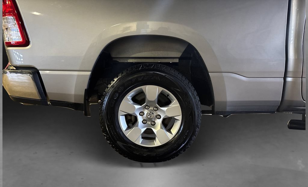 Used 2020 RAM 1500 Big Horn AWD/4WD image 20