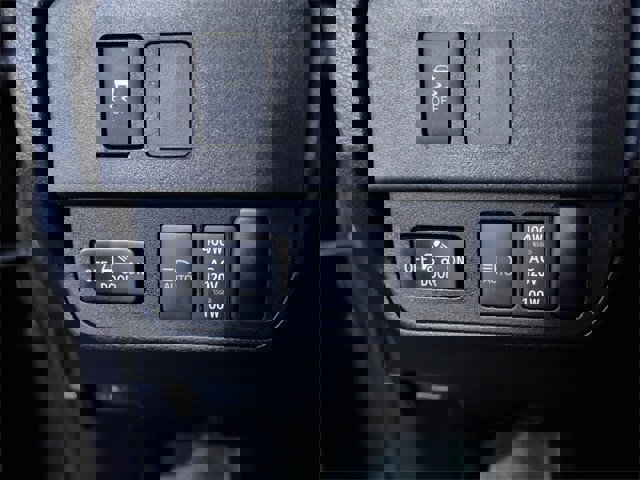 Used 2020 Toyota Tacoma TRD Sport image 21